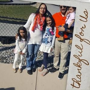 Meet your Posher, Sadia